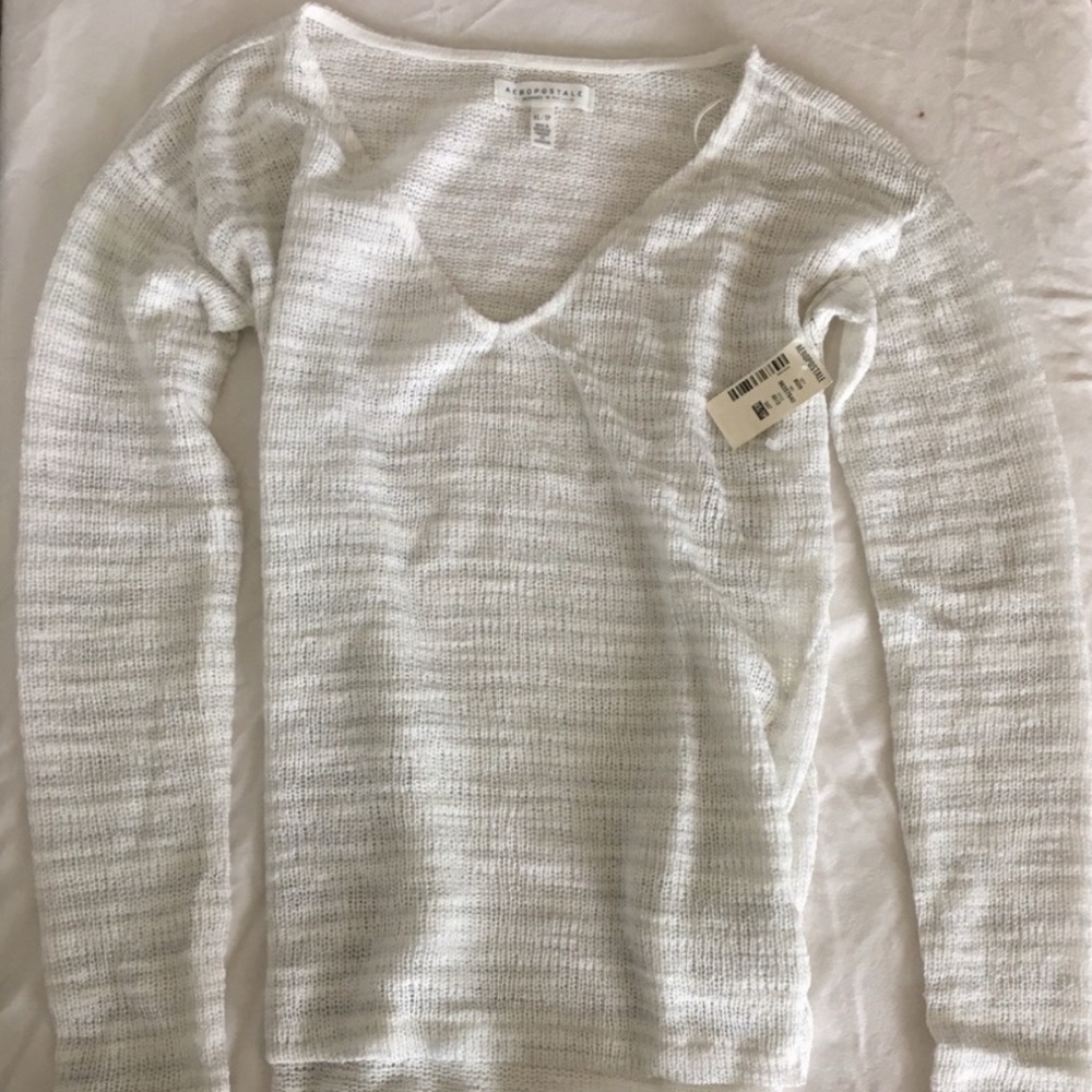 New Women Juniors XS Aeropostale Sheer White, Silver, & Gray V-Neck Sweater